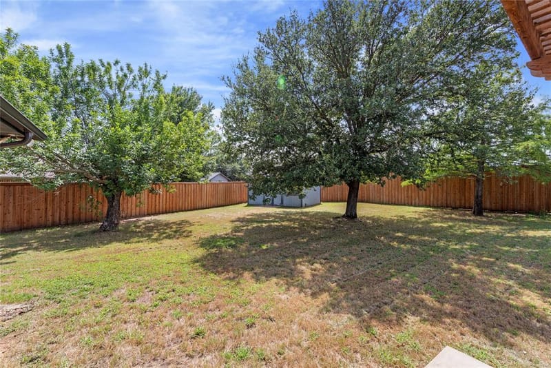 903 Winding Road, Granbury TX 76049 - Photo 21