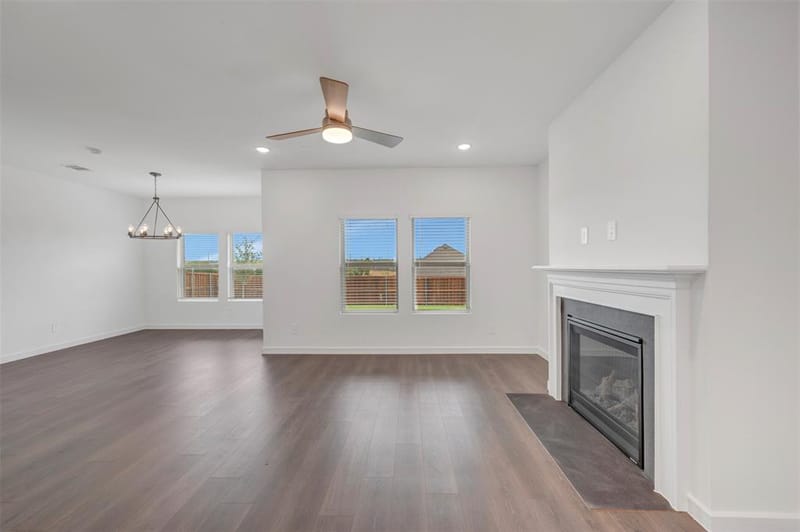 143 Summer Rain Way, Newark TX 76071 - Photo 4