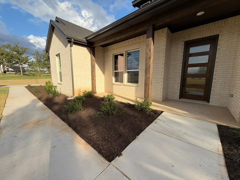 809 Zachary Michael Court, Springtown TX 76082 - Photo 5
