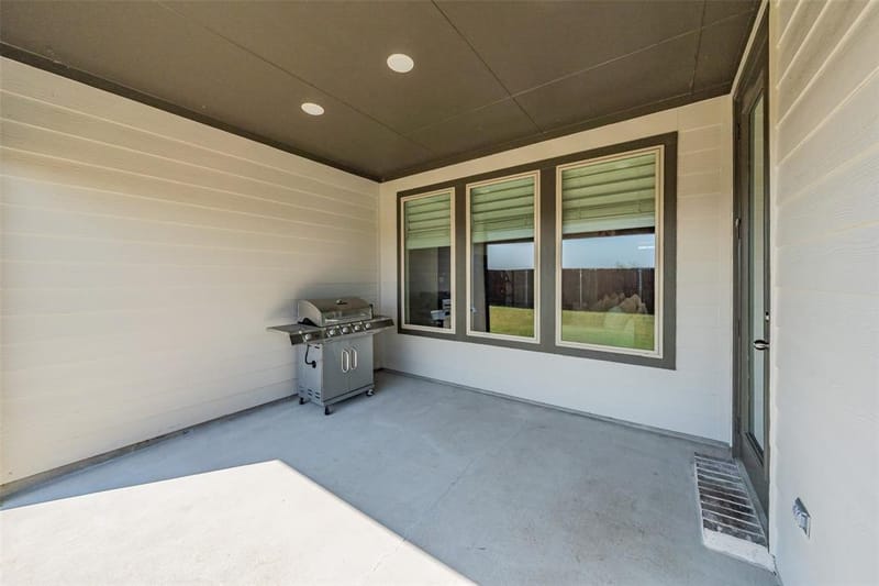918 Hawthorn Lane, Mansfield TX 76063 - Photo 32