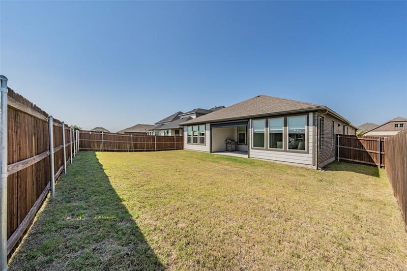 918 Hawthorn Lane, Mansfield TX 76063 - Photo 37