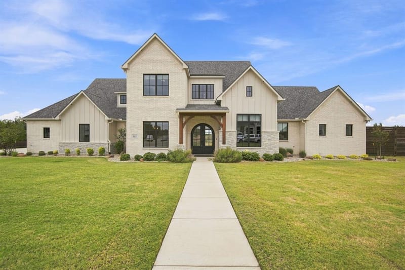 4411 Tea Olive Trail, Midlothian TX 76065