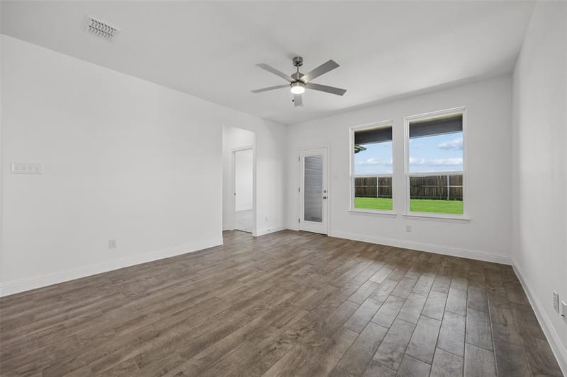 807 Sicily Boulevard, Princeton TX 75407 - Photo 11
