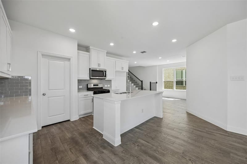 807 Sicily Boulevard, Princeton TX 75407 - Photo 4