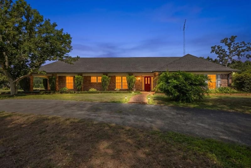 280 Vz County Road 4821, Chandler TX 75758 - Photo 2