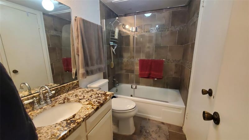 834 Pebble Beach Drive, Garland TX 75043 - Photo 10