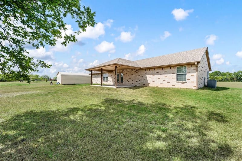 9888 NW County Road 2221, Barry TX 75102 - Photo 34