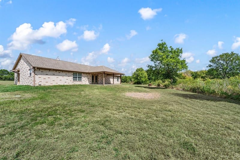 9888 NW County Road 2221, Barry TX 75102 - Photo 33