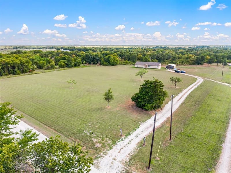 9888 NW County Road 2221, Barry TX 75102 - Photo 35