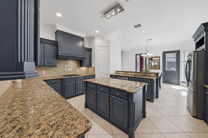 4605 Donegal Drive, Frisco TX 75034 - Photo 11