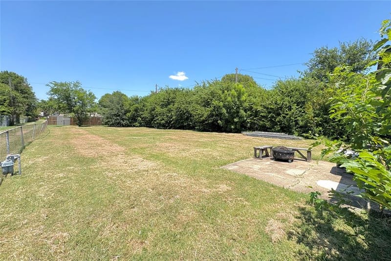 601 Carpenter Drive, Garland TX 75040 - Photo 22