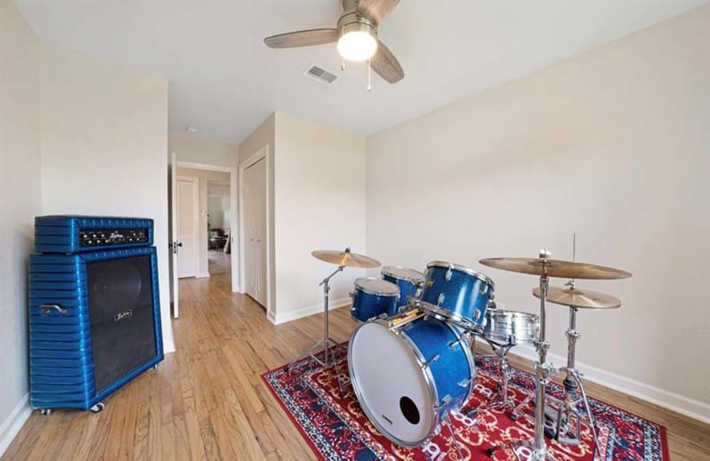10204 McCree Road, Dallas TX 75238 - Photo 13