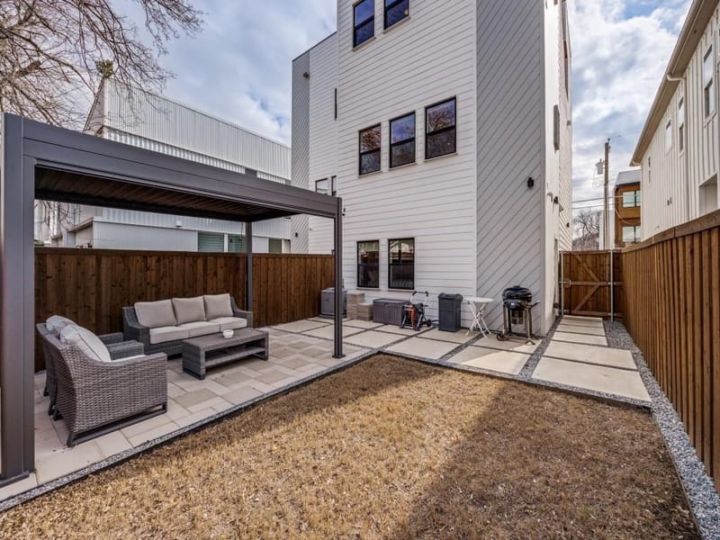 929 Bayonne Street, Dallas TX 75212 - Photo 20