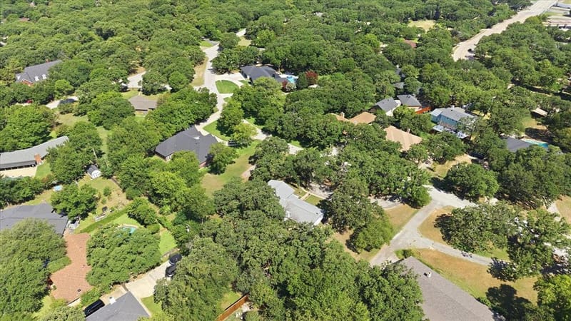 4308 Borden Drive, Arlington TX 76017 - Photo 11