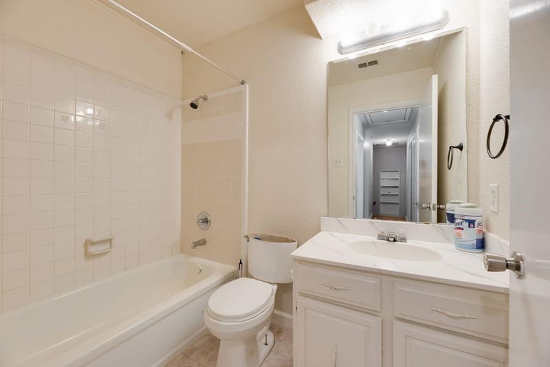 624 Trailwood Court, Garland TX 75043 - Photo 11