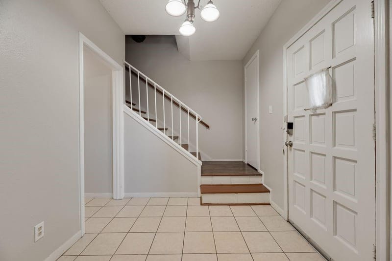 624 Trailwood Court, Garland TX 75043 - Photo 4