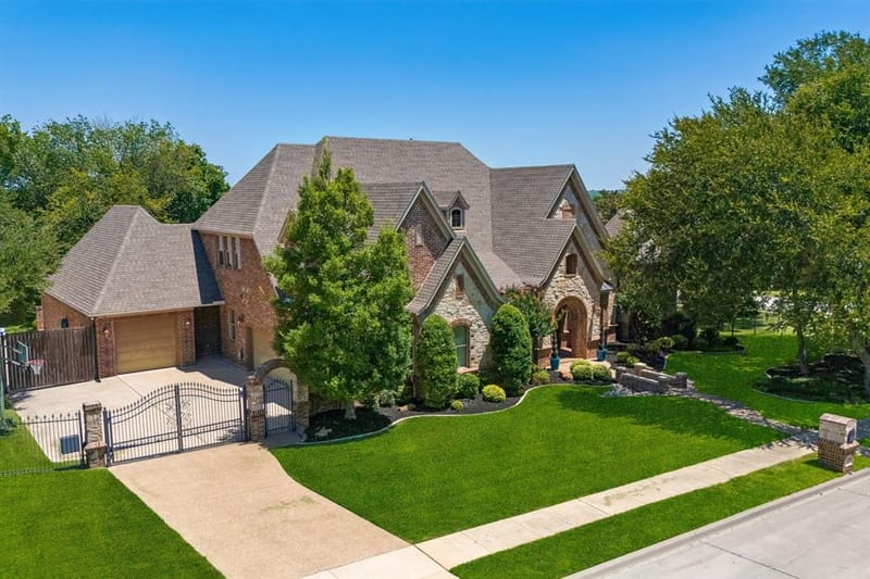 2409 Spyglass Court, Keller TX 76248