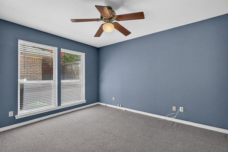 8833 Kenton Drive, Dallas TX 75231 - Photo 16