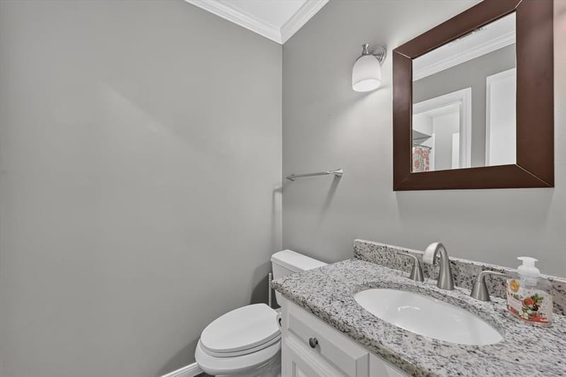 8833 Kenton Drive, Dallas TX 75231 - Photo 15