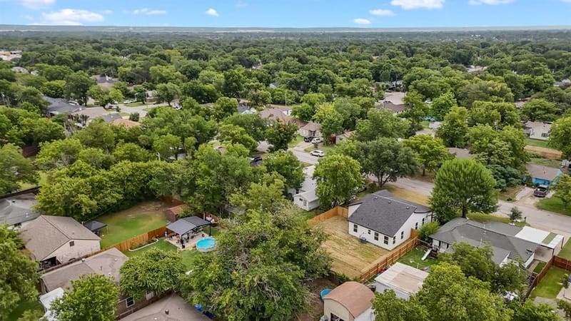 818 Chickasaw Trace, Grand Prairie TX 75051 - Photo 32