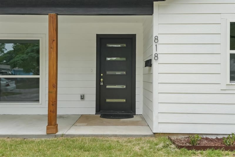 818 Chickasaw Trace, Grand Prairie TX 75051 - Photo 5