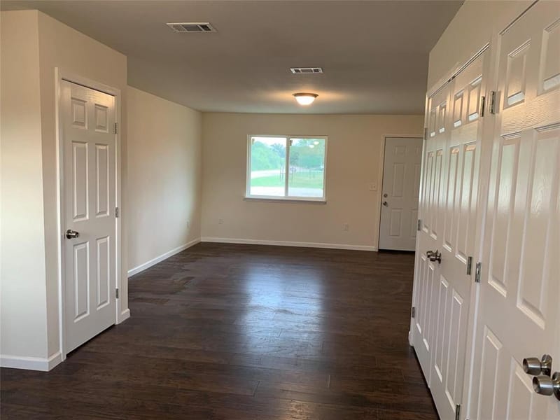 156 Bridlewood Lane, Runaway Bay TX 76426 - Photo 11