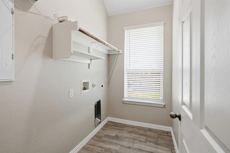 1133 Rushmore Drive, Burleson TX 76028 - Photo 6