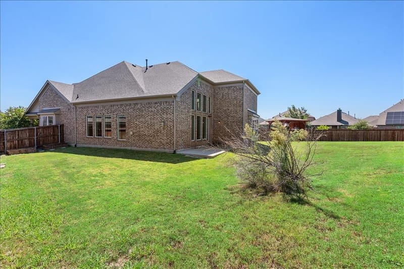 701 Auburn Court, Savannah TX 76227 - Photo 33
