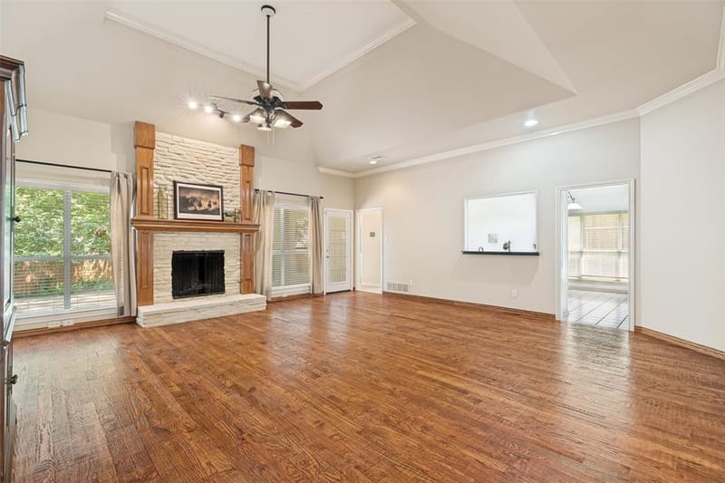 1105 Hills Creek Drive, McKinney TX 75072 - Photo 9