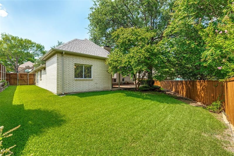 1105 Hills Creek Drive, McKinney TX 75072 - Photo 33