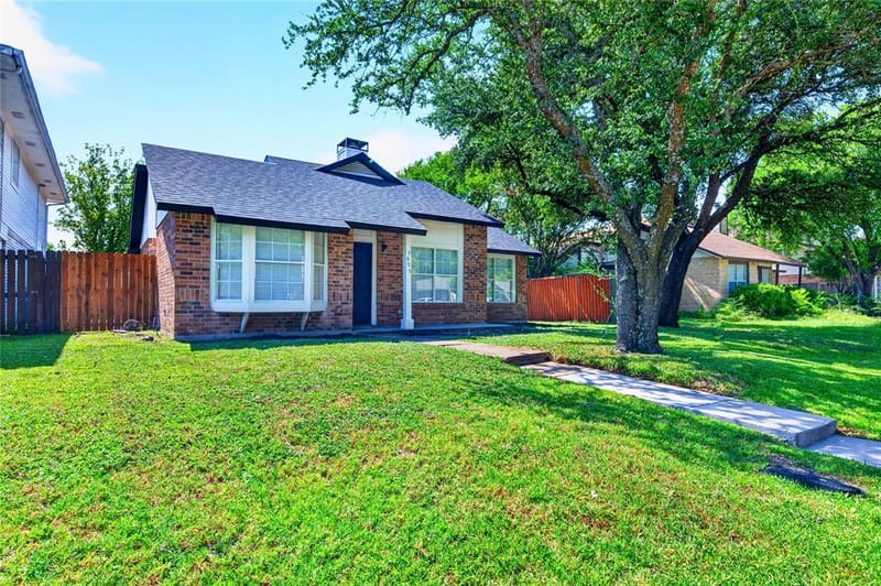 3605 Smartt Street, Rowlett TX 75088 - Photo 2