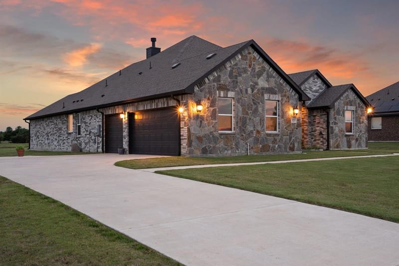 123 Cedar Elm Lane, Nevada TX 75173