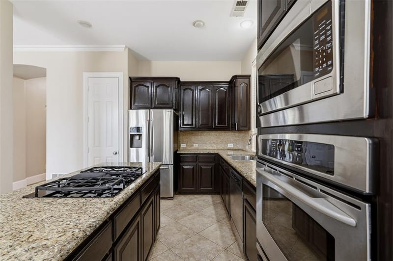 2310 Queen Morgan Lane, Lewisville TX 75056 - Photo 12