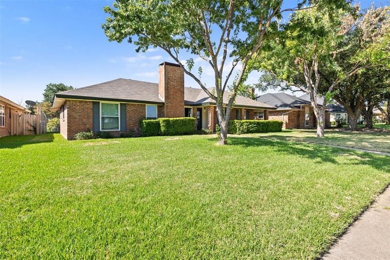 910 Green Canyon Drive, Mesquite TX 75150 - Photo 3