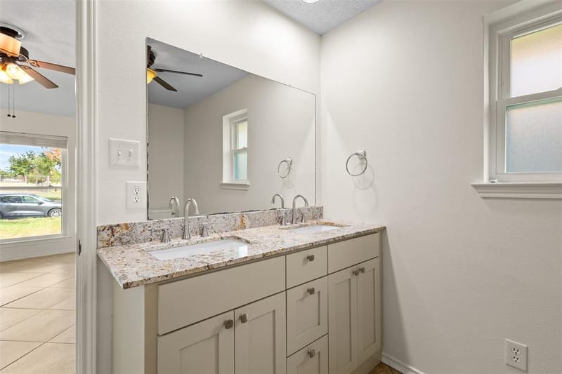 910 Green Canyon Drive, Mesquite TX 75150 - Photo 14