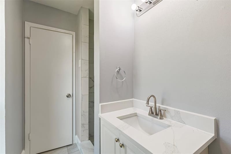 11412 Small Drive, Balch Springs TX 75180 - Photo 6