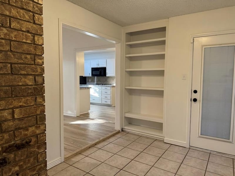 124 Brushy Mound Road, Burleson TX 76028 - Photo 9