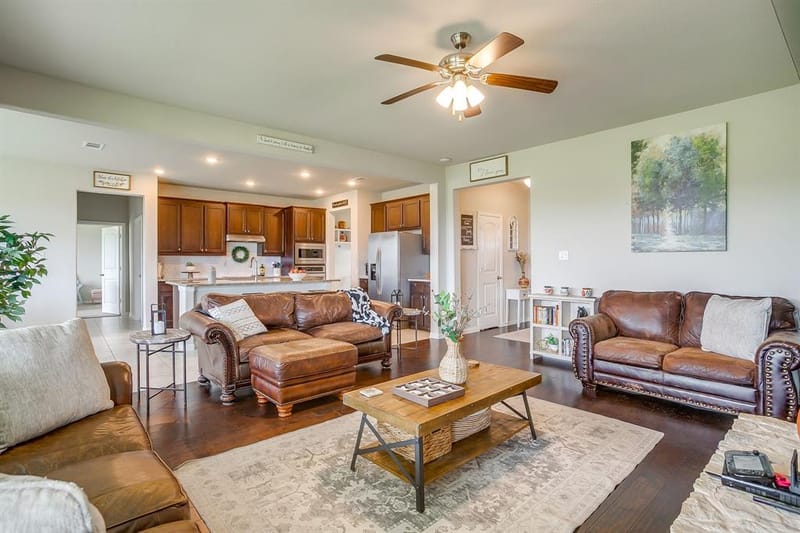 6316 Rhoden Avenue, Godley TX 76044 - Photo 10