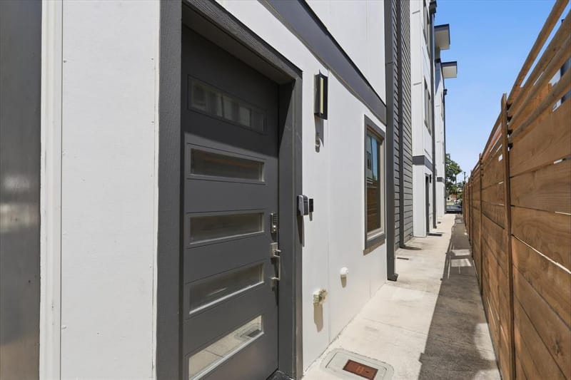 1118 Galveston Avenue # 5, Fort Worth TX 76104 - Photo 28