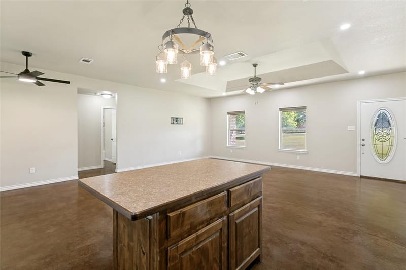 173 Miramar Circle, Weatherford TX 76085 - Photo 10