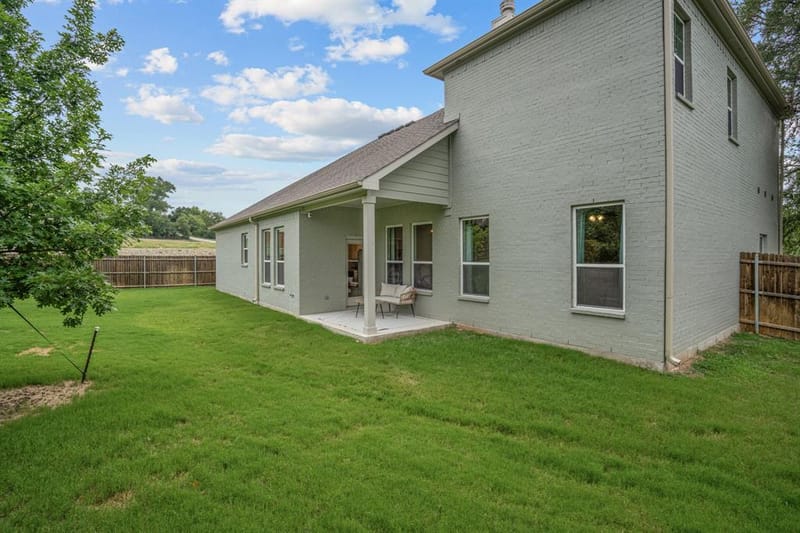 602 Sterling Drive, Benbrook TX 76126 - Photo 34