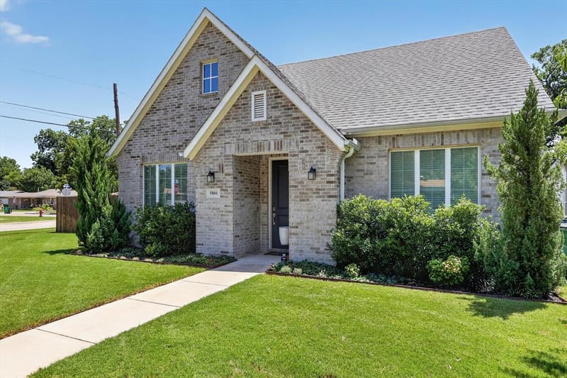 5801 Aton Avenue, Westworth Village TX 76114 - Photo 2