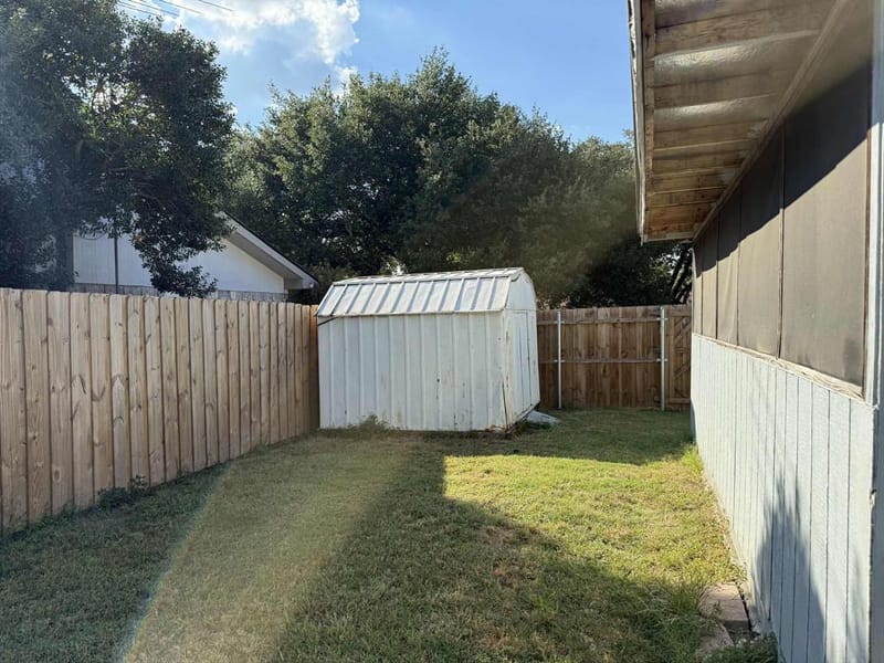 306 Ivy Way, Garland TX 75043 - Photo 16