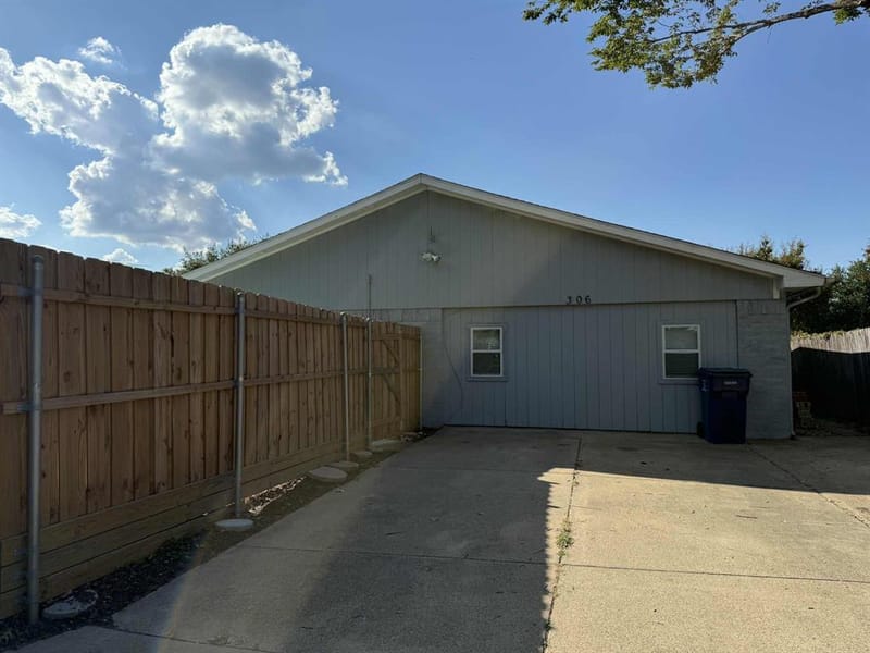 306 Ivy Way, Garland TX 75043 - Photo 19