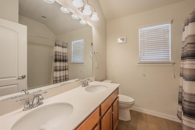 1908 Brahorn Lane, Fort Worth TX 76131 - Photo 18