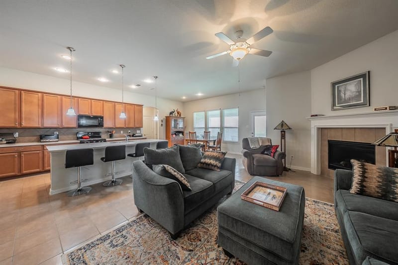 1908 Brahorn Lane, Fort Worth TX 76131 - Photo 11