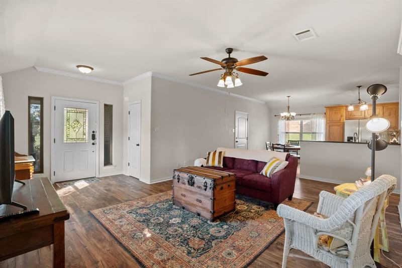 1261 Newcastle Drive, Weatherford TX 76086 - Photo 10