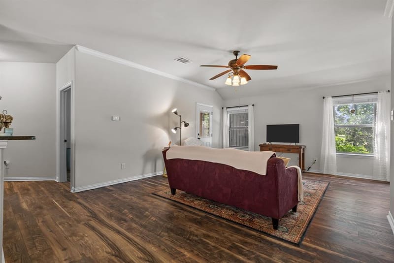 1261 Newcastle Drive, Weatherford TX 76086 - Photo 8
