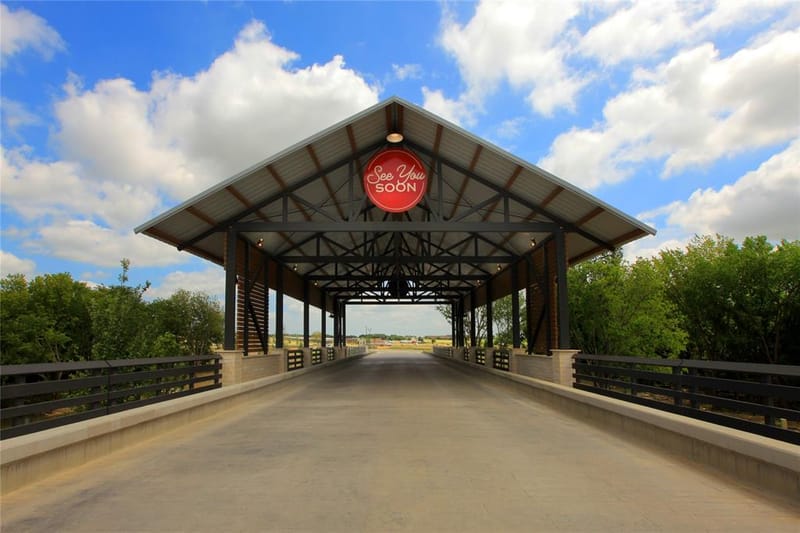 11217 Orchard Lane, Justin TX 76247 - Photo 14