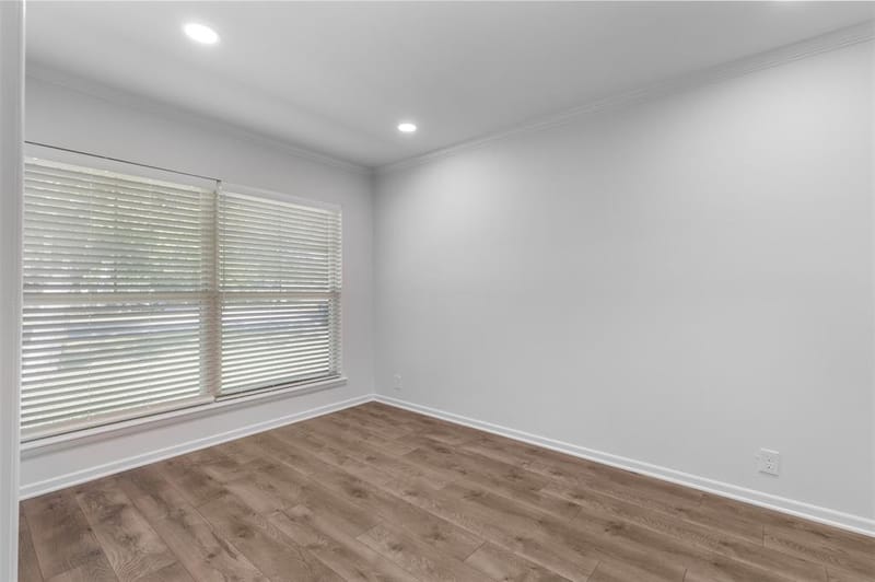 633 N Mckown Avenue, Sherman TX 75092 - Photo 6